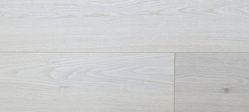 Pur NEUE Cortina select grade engineered European white oak wood floor sample