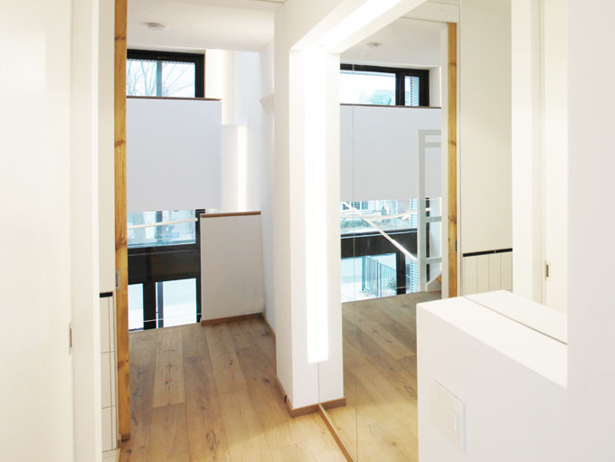 Rustic NEUE Tyne character grade engineered European white oak wood floor sample